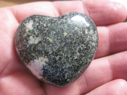 Stonehenge heart polished - stonehenge,,