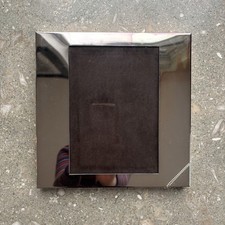 Vera Wang Love Knots Photo