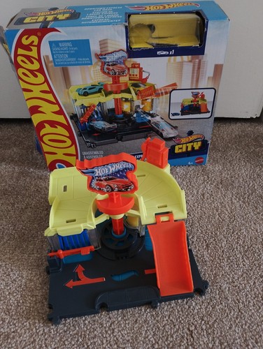 Hot wheels city car - city,