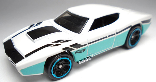 2023 hot wheels - dream, garage