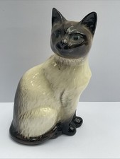 Vintage Beswick seated Siamese Cat 1887