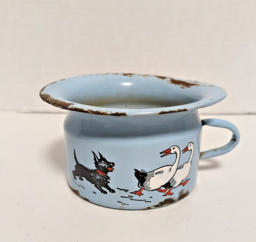 Vintage enamel metal - metal, child's