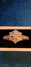 9k White Gold & Diamond Ring