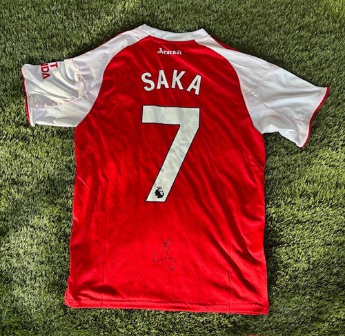 Bukayo saka signed - bukayo,