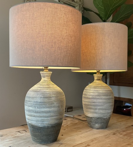 Large vintage pair - large, ribbed
