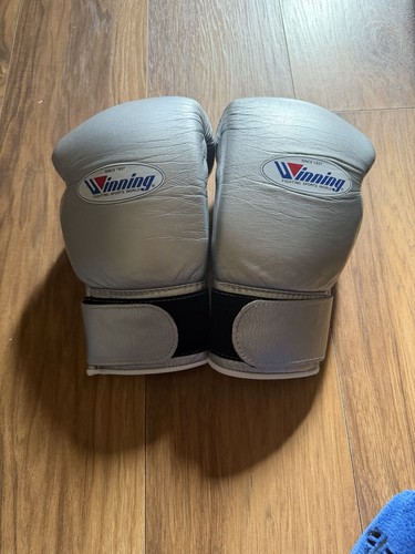 Winning 10oz boxing gloves - winning,