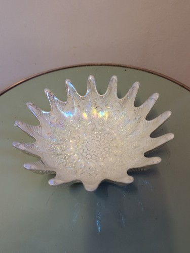 White iridescent carnival - white,