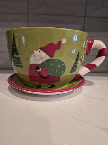 Oversized teacup and - oversized,