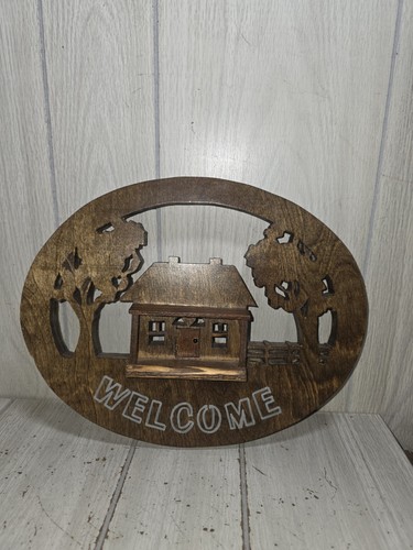 Vtg wooden hanging welcome - wooden,