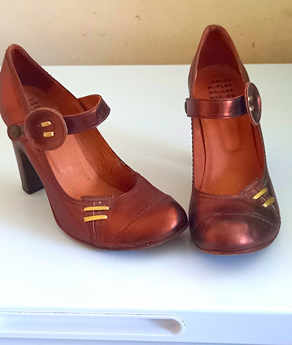 Harlot brown leather - harlot,