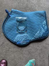 Size full Saddle pad with