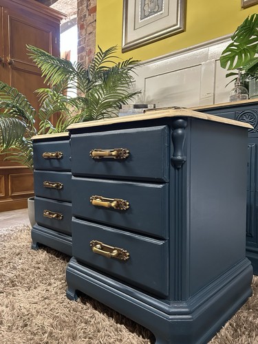 Pair vintage ducal chateau - pair,