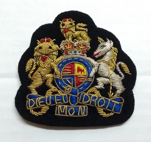 No1 warrant officer badge - warrant,