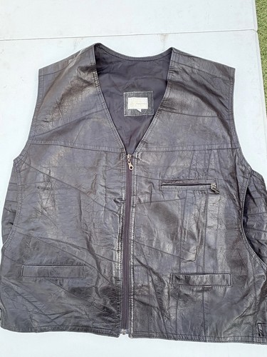 Black leather vest with - black,