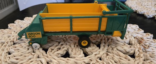 Britains farm wagon - britains.1:32.farm,