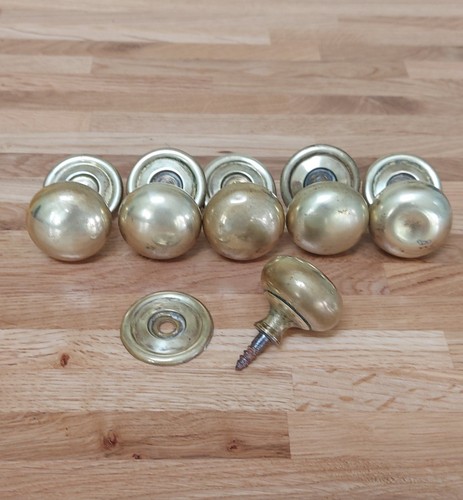 Vintage brass cupboard - x,