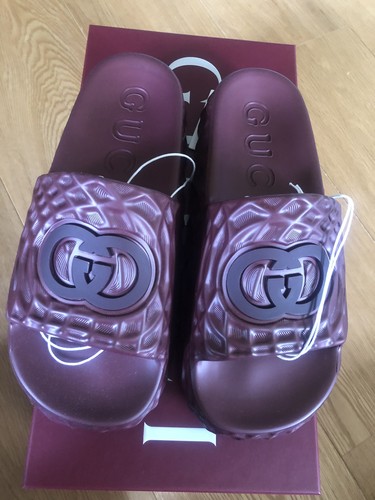 Gucci sliders slippers - gucci, sandals