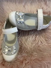 Primigi  Girls Shoes. White Leather. Comfortable. Amazing Design. Eu Size 31.