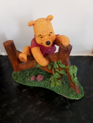 Disney simply pooh figure - simply,