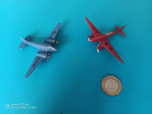 Dinky planes light - planes,