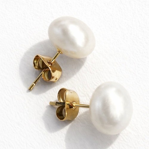Real freshwater pearl stud - real,