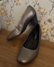 Pavers Pewter Silver Faux