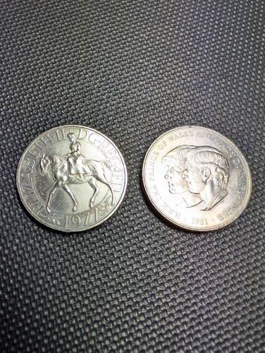Pair royal commemorative - pair,