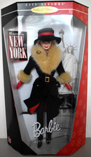 1997 Collector Edition City Seasons WINTER IN NEW YORK Vintage Blonde Barbie