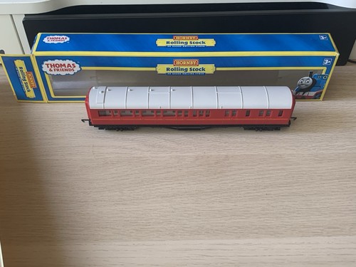 Hornby gauge r9703 thomas - oo,