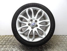 VOLVO C30 S40 V50  17 INCH ALLOY WHEEL 205/50Z R17 30647837  FAST FREE P&P