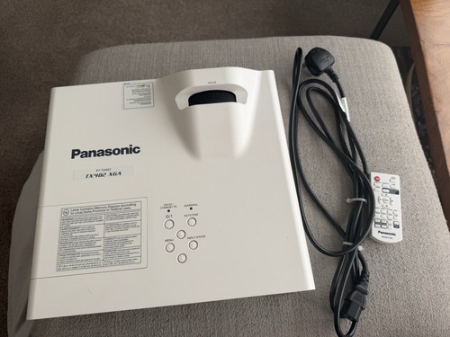 Panasonic tx402 lcd - panasonic, pt-tx402