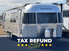 2026 Airstream Classic 28RBQ