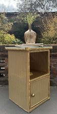 Vintage Gold Lusty Lloyd Loom