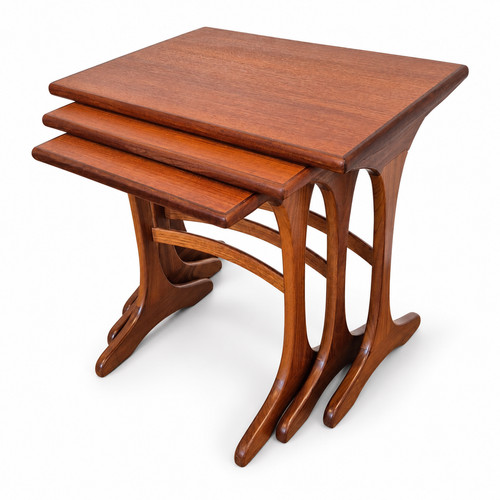 Plan fresco teak nest of - g,