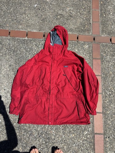 Patagonia red hooded shell - red,