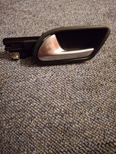 1K2837113  Door Handle