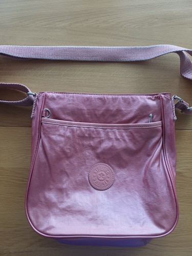 Kipling metallic pink cross