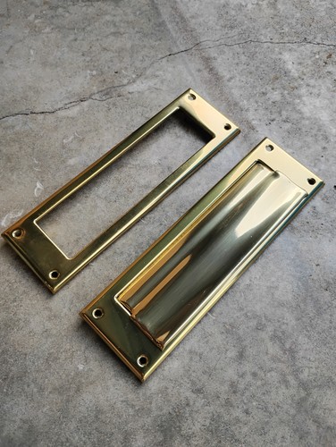 Baldwin brass letter - ,