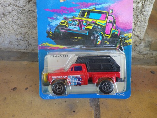 Swift runner pickup chevy - runner, red