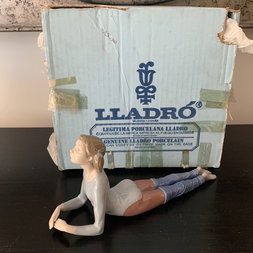 Lladro porcelain 5335 gymnast - 5335, 'gymnast