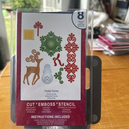 Spellbinders frosty forms - frosty,