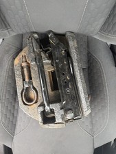 Ford Fiesta mk7 Jack & towing