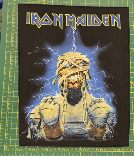 Iron maiden powerslave eddie - powerslave,