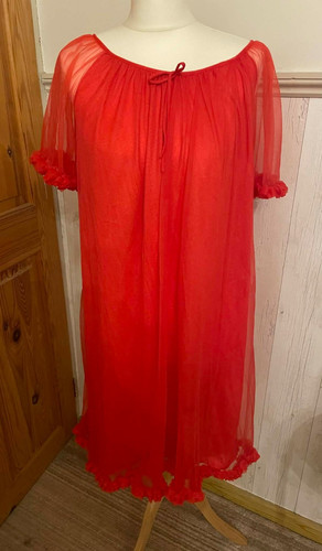Vintage erica loren ruffles - vintage,