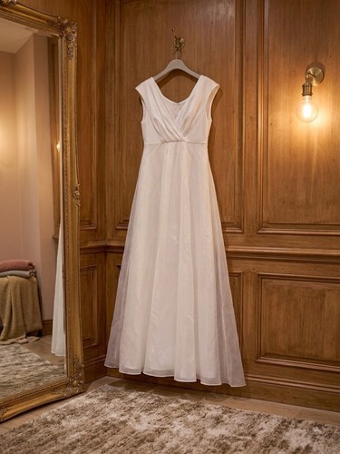 Tiffany rose maternity wedding - tiffany,
