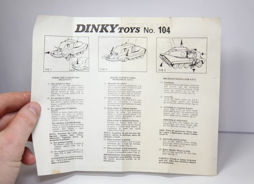 Dinky 104 captain - dinky, spv