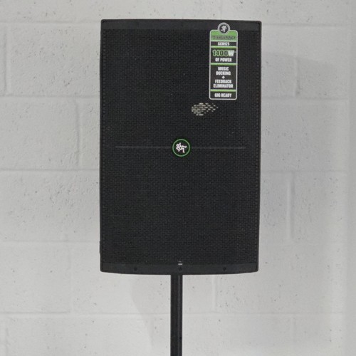 Mackie thump215 active pa - active,