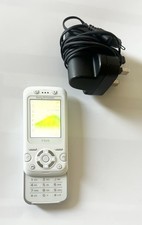Sony Ericsson F305 White Retro