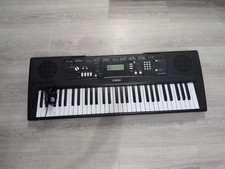 Yamaha EZ-220 Digital Keyboard