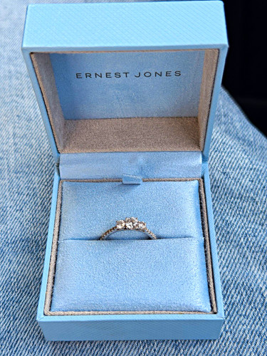 Ernest jones 18ct white gold - 18ct,